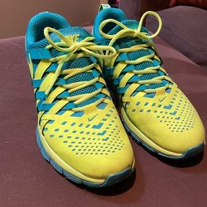 Nike Men’s Fingertrap size 11